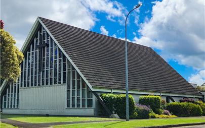 트리니티 한인교회 외부 사진.jpg