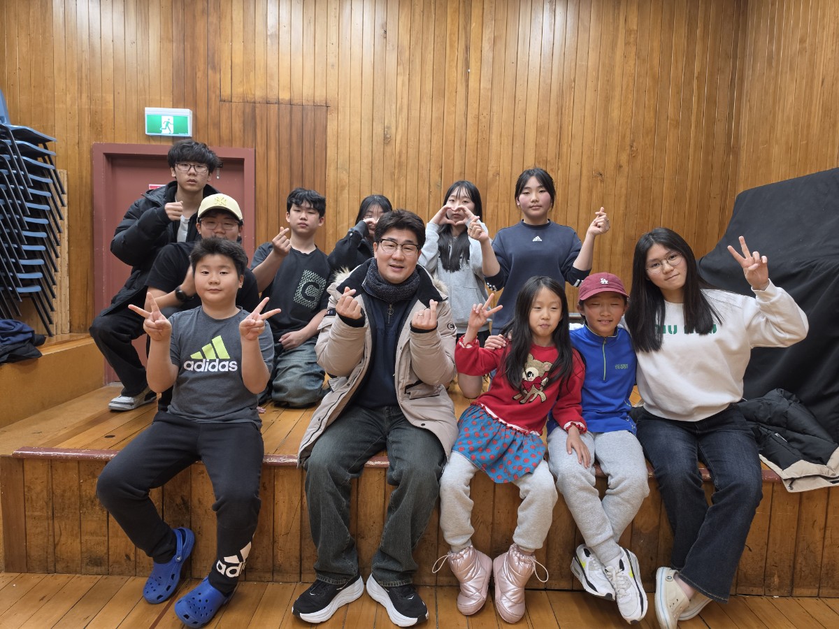수련회 mk들과.jpg