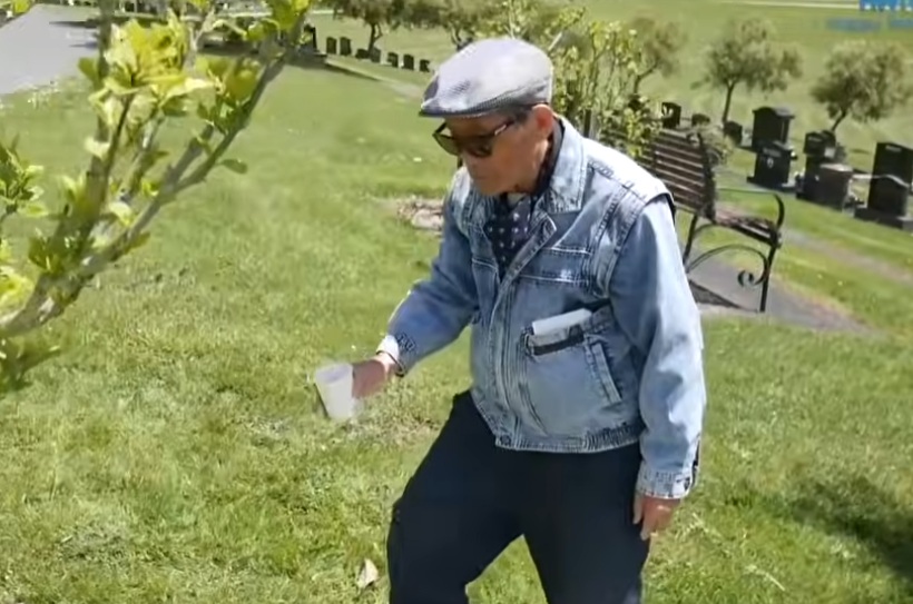 ad.jpg